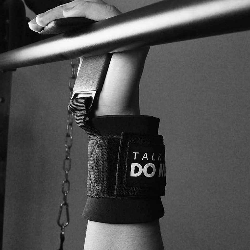 Fitness Weight Lifting Hooks (Pair) for Deadlifts, Pull Ups, Rows & Shrugs - Anti-Rip Nylon Strap Hand Grips with Thick Wrist Padding - Heavy Duty Wrist Straps for Weightlifting & Gym Workouts