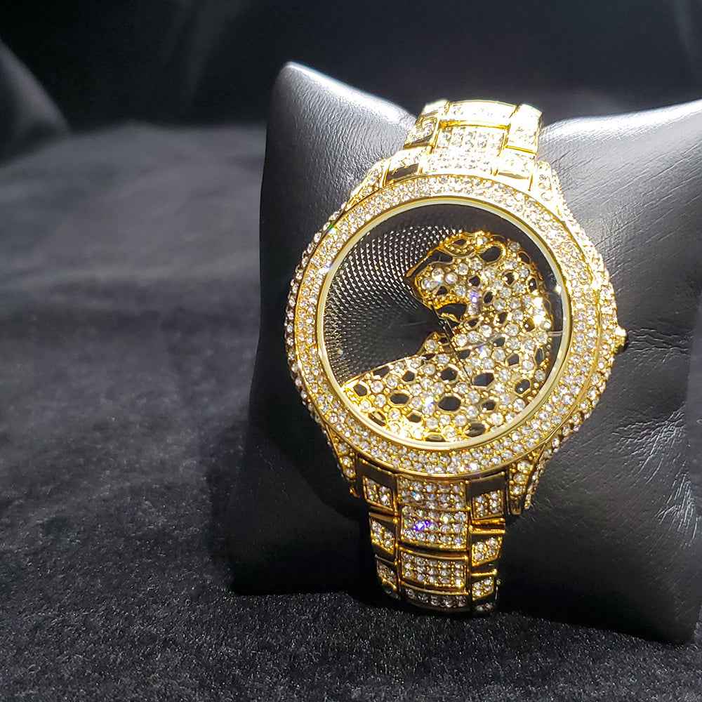 Round Leopard Full Diamond English Ladies Watch